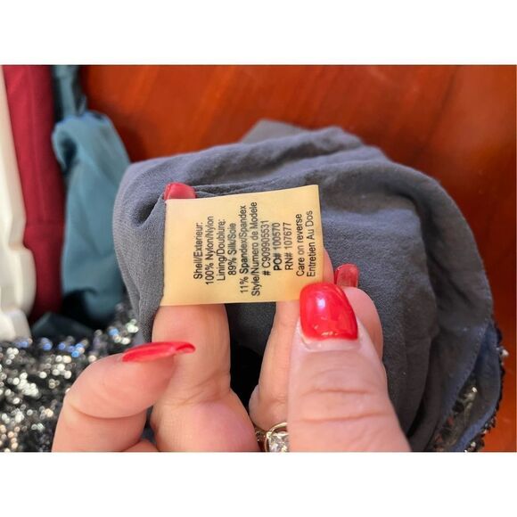 Alice + Olivia Gunmetal Sequin Keyhole Back Mini Part Dress sz 8 EUC - Picture 8 of 9